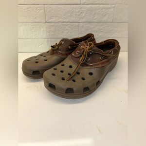 Crocs Men 9 Wmn 11 Islander Pit Crew Leather Boat Deck Shoe Lace Up Brown Black